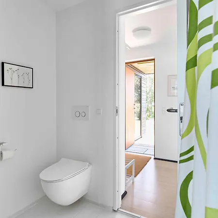 Beautiful 200 M From The Water Tatil Evi